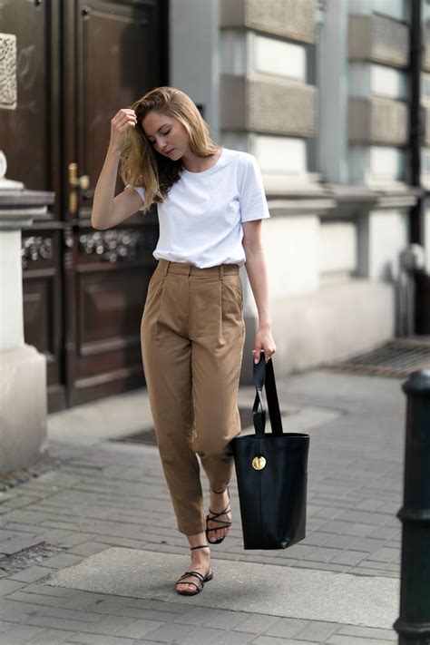 80 Elegant Summer Outfit Ideas For Business Women