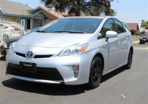 2012 Toyota Prius Two Hybrid NO RESERVE