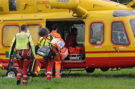 Alto Adige Morto Il Dodicenne Tedesco Caduto Dal Balcone Di Un Hotel