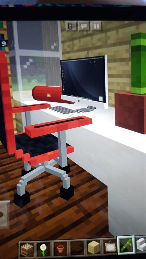 Minecraft Desk Design With Quartz Stairs And Functional Rolling Chair