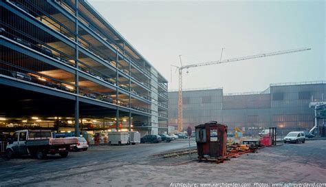 Gallery of Multi-Level Parking voestalpine / x architekten - 14