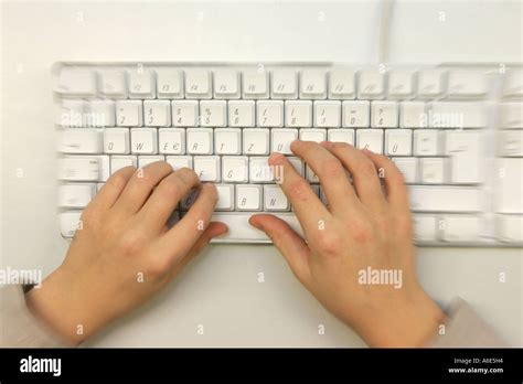 Deu Federal Republic Of Germany Mannheim Hand At Computer Keyboard