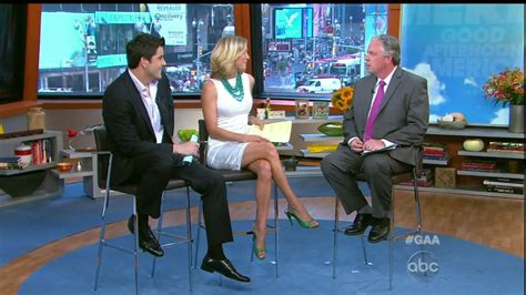 Lara Spencer Hot Legs On Good Afternoon America Sexy Leg Cross