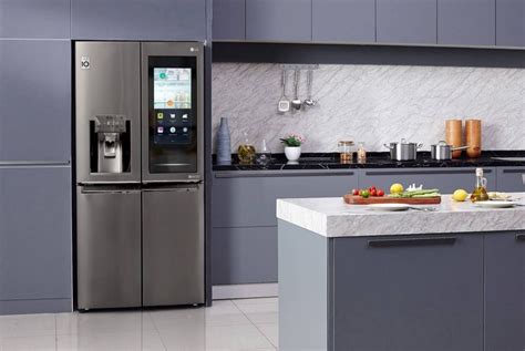 Lg And Samsungs Lavish Smart Fridges Get Smarter For Ces 2020 Slashgear