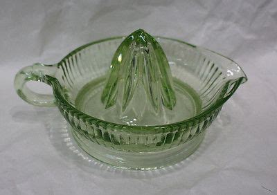 Vintage Green Depression Glass Juicer With Handle And Spout Antique