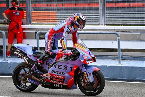 Motogp Alberto Giribuola Pista Nuova Ecco Come Si Lavora