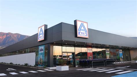 Aldi Cierra El A O Con Nueve Supermercados Abiertos En Canarias