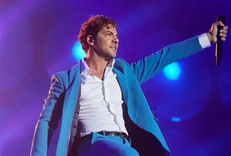 David Bisbal vuelve al pop funk latino y muestra su lado más juvenil