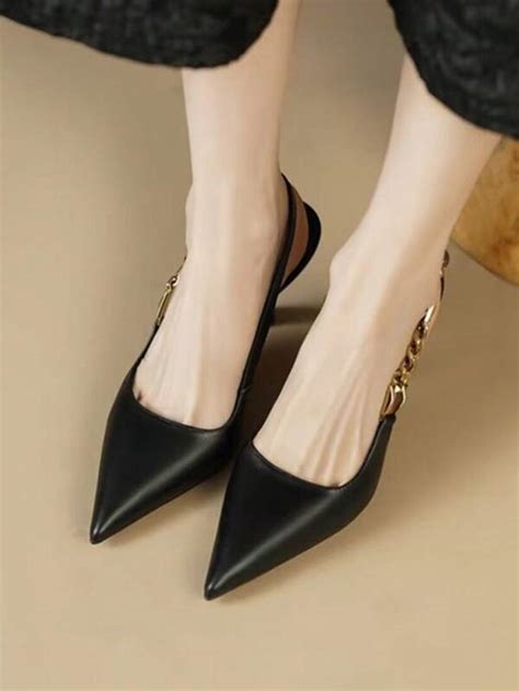 Women Chain Decor Point Toe Pyramid Heeled Pumps Elegant Black