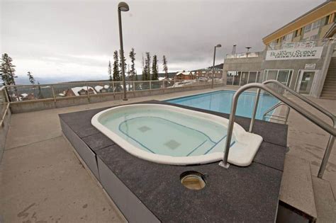 Inn At Big White Big White Accommodation Mountainwatch Travel