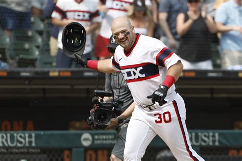 Jake Burgers Walk Off Grand Slam Gives White Sox Sweep Of Tigers Reuters