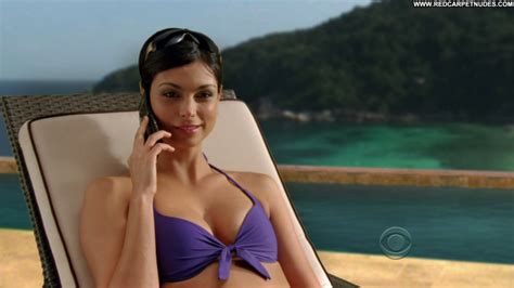 Morena Baccarin The Mentalist Posing Hot Hd Beautiful Babe Bikini