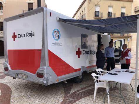 Una caravana de Cruz Roja actuará como centro de día móvil para