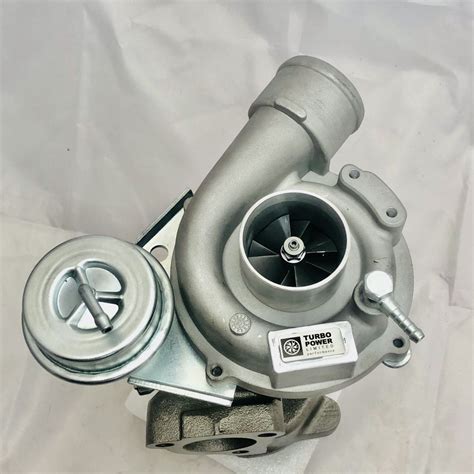 New Hybrid Turbocharger K04 015 Kkk K03 K04