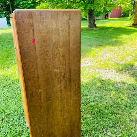 Beautiful Mid Century Modern Cedar Small Wardrobe Great Condition 18748