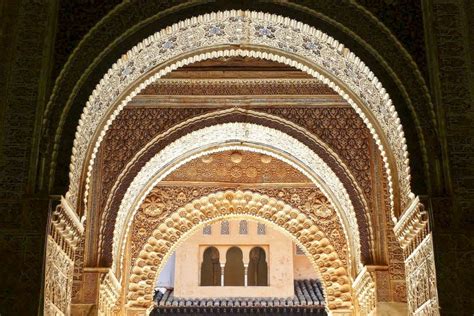 Granada Fast Track Alhambra Nasrid Palaces Guided Tour Getyourguide