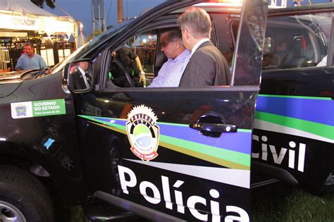 Reinaldo Visita Estande Da Sejusp Na Expogrande E Apresenta Nova