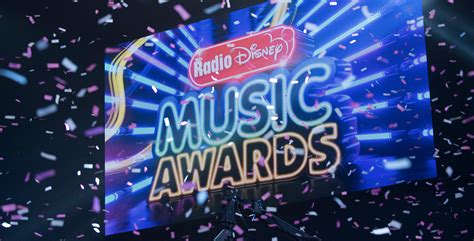 5 Reasons To Watch The Radio Disney Music Awards Tonight D23