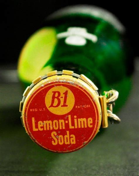 B 1 Lemon Lime Soda Light Motion Display Sign Lot 5