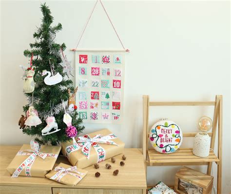 Make Your Own Advent Calendar Kit White Readicut