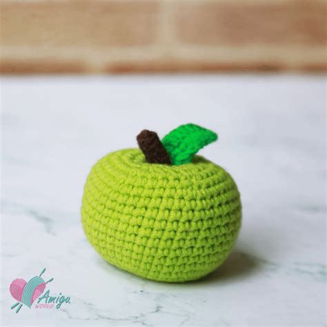 Crochet An Apple Amigurumi Pattern By Amiguworld