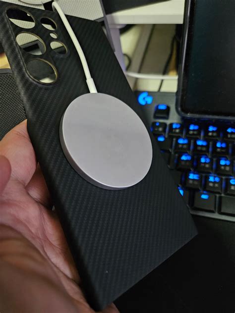 Thin Carbon Fiber Case with Magsafe magnet inside for Samsung S23 Ultra ...