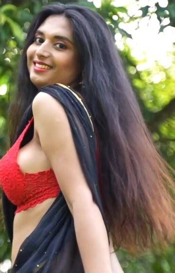 Sannati Mitra Armpits And Navel Show In Saree Fashion Shoot ‣ Aagmaal