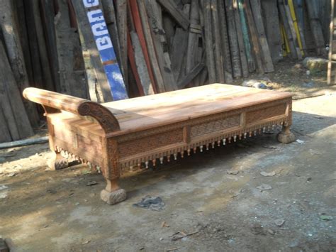 Single Antique Wooden Diwan Sofa Without Storage At Rs In Saharanpur