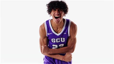 Newcomer Spotlight Derrick Michael Xzavierro Dmx Gcu Men S Hoops