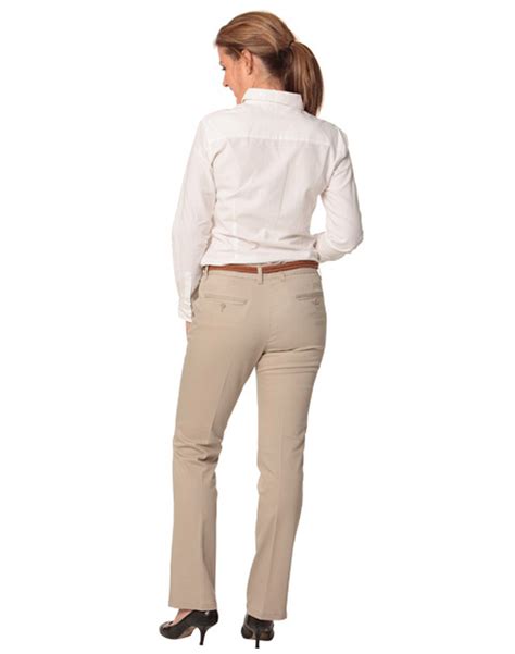 M9460 Womens Chino Pants