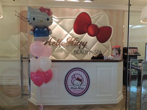 The Hello Kitty Bucket List Of Every Fan S Dreams Beauty Spa Hello Kitty Kitty