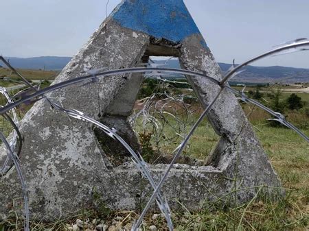 Ovčar Stojan čuva ovce u srpskom selu kod Bujanovca Dobro sam jer za