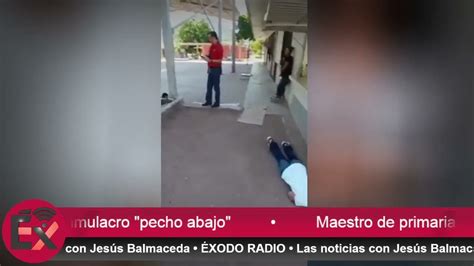 Maestro De Primaria Prepara A Sus Alumnos En Caso De Balaceras Con