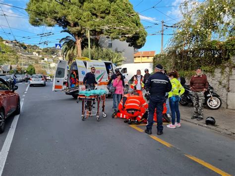 Sanremo Incidente In Corso Cavallotti Ragazza Ferita Al Pronto