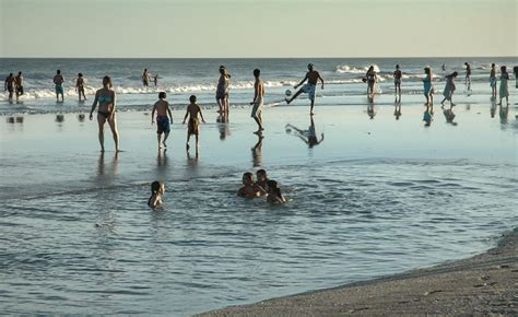 Verano 2023 En La Costa Atlántica Cuánto Cuesta Ir De Vacaciones