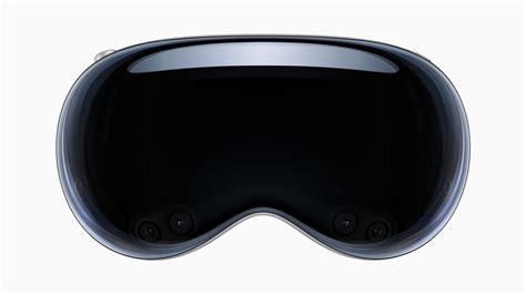 Apple Vision Pro Gets Magnetic Correction Lenses From Zeiss