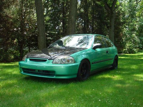 Honda Civic Green - reviews, prices, ratings with various photos