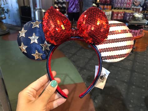 PHOTOS New Americana Minnie Ears Salute The Red White And Blue At