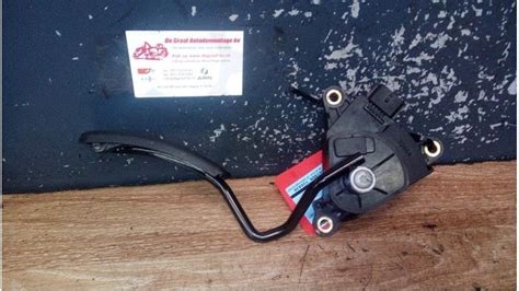 Throttle Pedal Position Sensor Renault Zo Kw R Amb