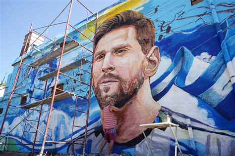 El nuevo mural de Messi en barrio Argüello LaDecima