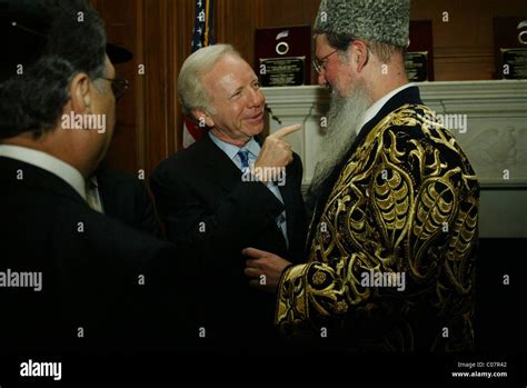 Senator Joe Lieberman And Chief Rabbi Yitzchak Yehoshua Bukharian