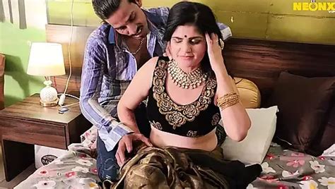 Indian Kamukh Bhabhi Pussy Fucking Devar Armpit Porn Feat Showxxxgirls XHamster
