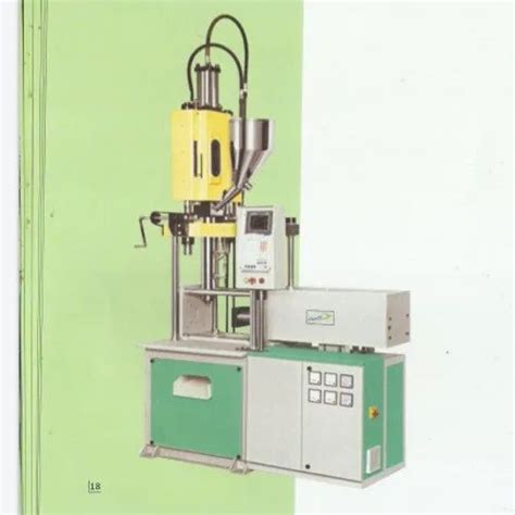 Vertical Screw Type Injection And Horizontal Toggle Clamping Moulding