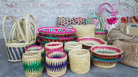 Voice Of Tharus The Art Of Weaving Beautiful Baskets From Sikki And