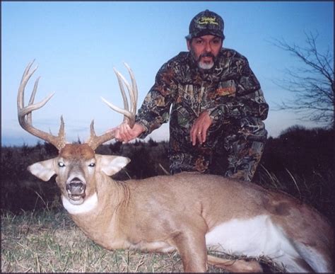 Whitetail Trophy Hunts - World Class Whitetail Deer, Pheasant, Quail ...