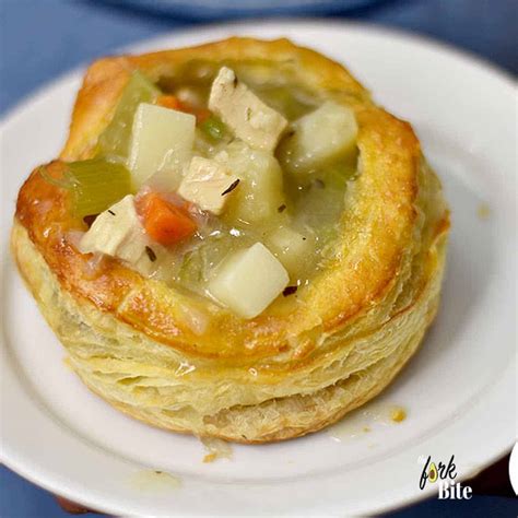 Easy Chicken Pot Pie Soup Recipe - The Fork Bite