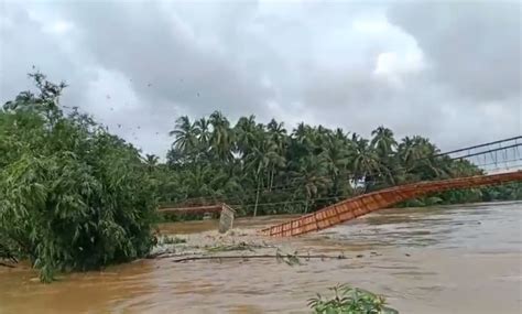 Dampak Banjir Bandang Sarolangun Sejumlah Jembatan Gantung Putus Dan