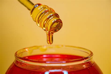 Discover The Health Benefits Of Honey As A Natural Sweetener