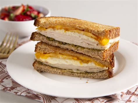 Turkey Pesto Grilled Cheese Sandwiches