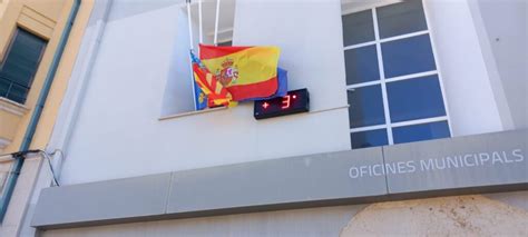 Les fotos Silenci a Vilafranca per les víctimes de lincendi de